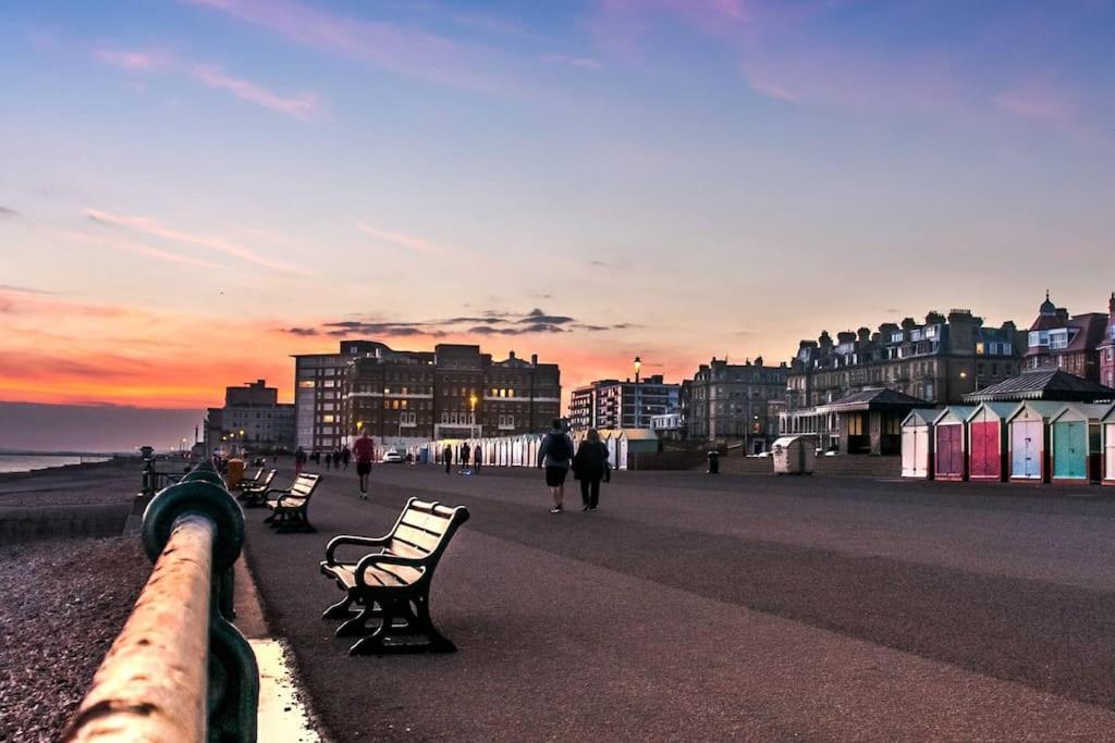 Luxury 1 Bedroom Flat With Balcony - St Anne'S Brighton Екстериор снимка